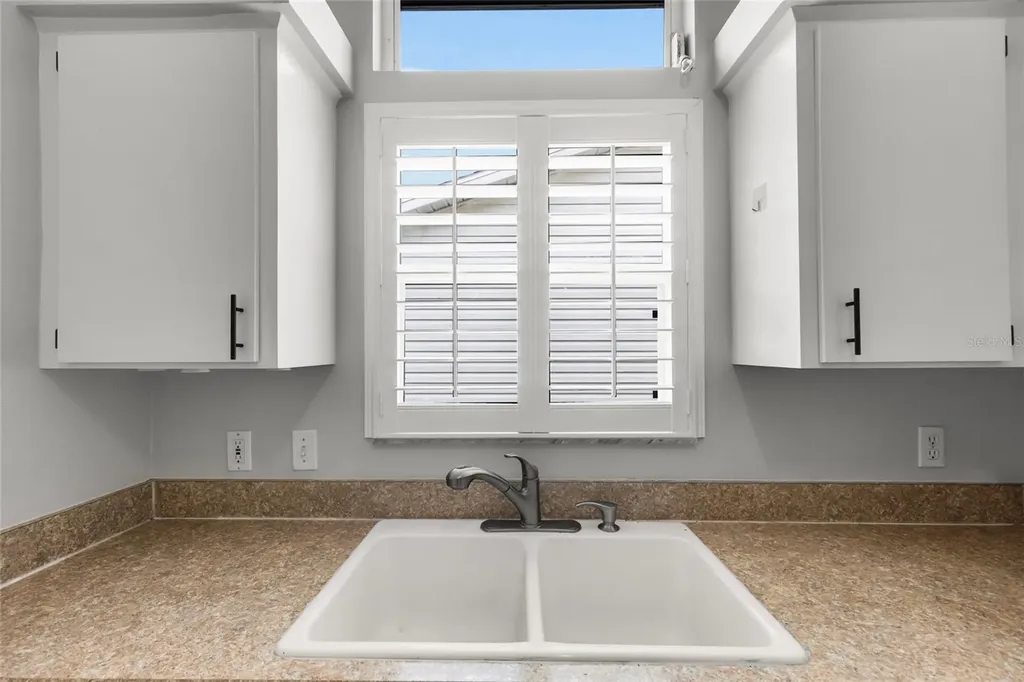 701 Glen Oaks Drive Leesburg FL 34748