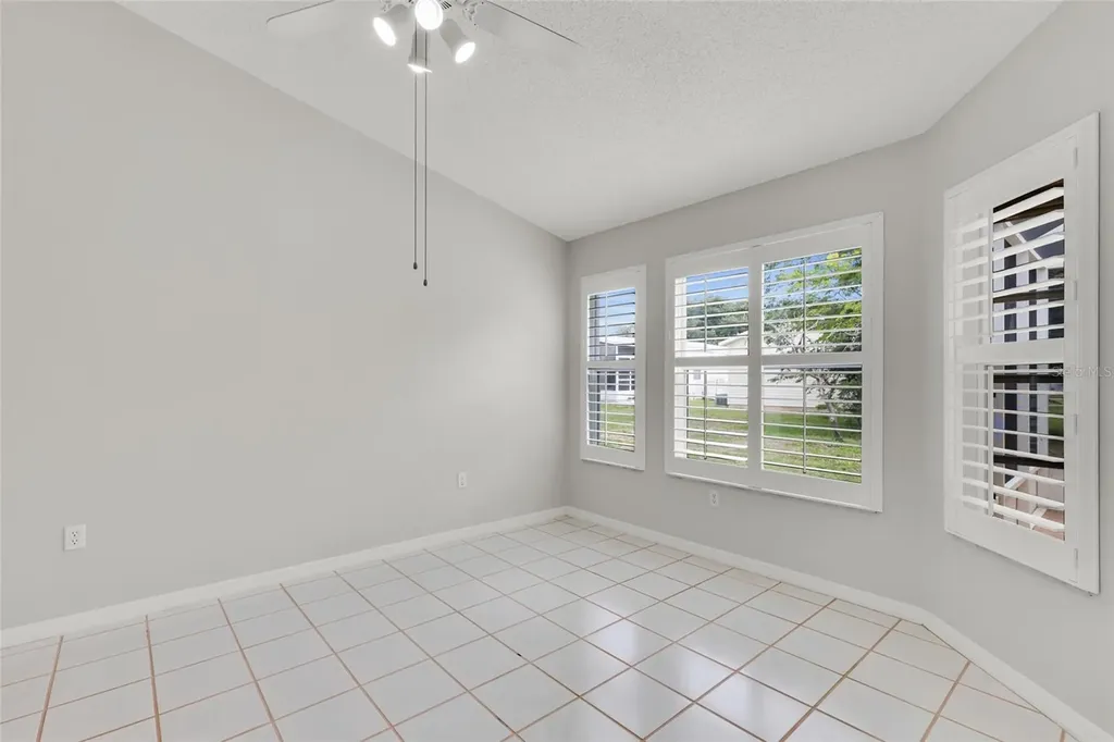 701 Glen Oaks Drive Leesburg FL 34748