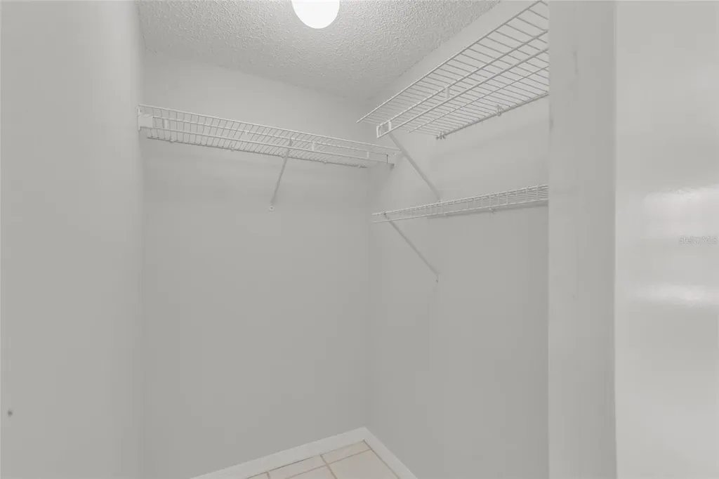 701 Glen Oaks Drive Leesburg FL 34748