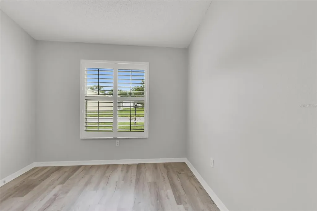 701 Glen Oaks Drive Leesburg FL 34748
