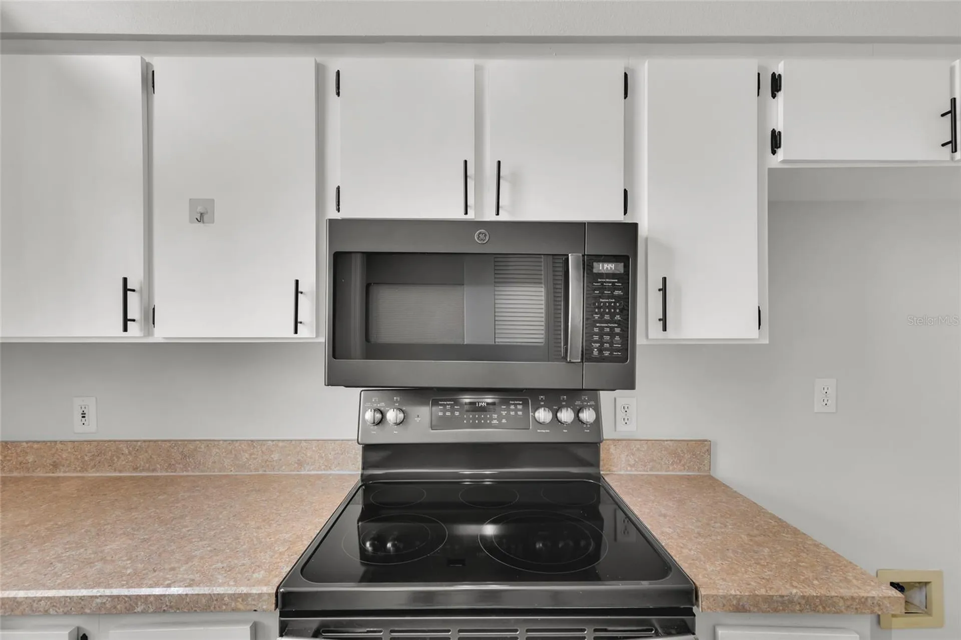701 Glen Oaks Drive Leesburg FL 34748