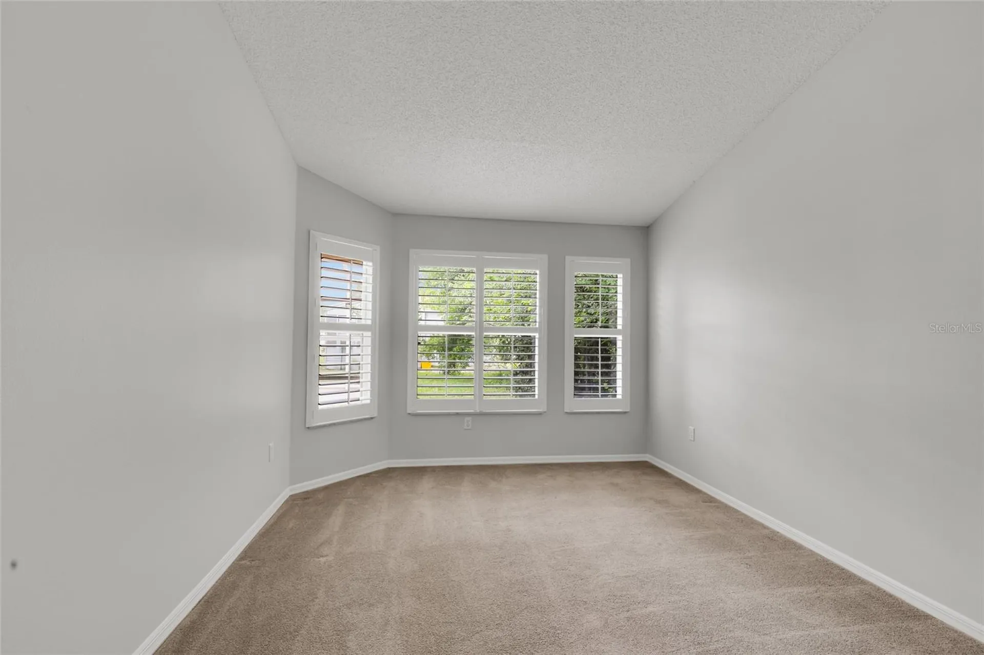 701 Glen Oaks Drive Leesburg FL 34748