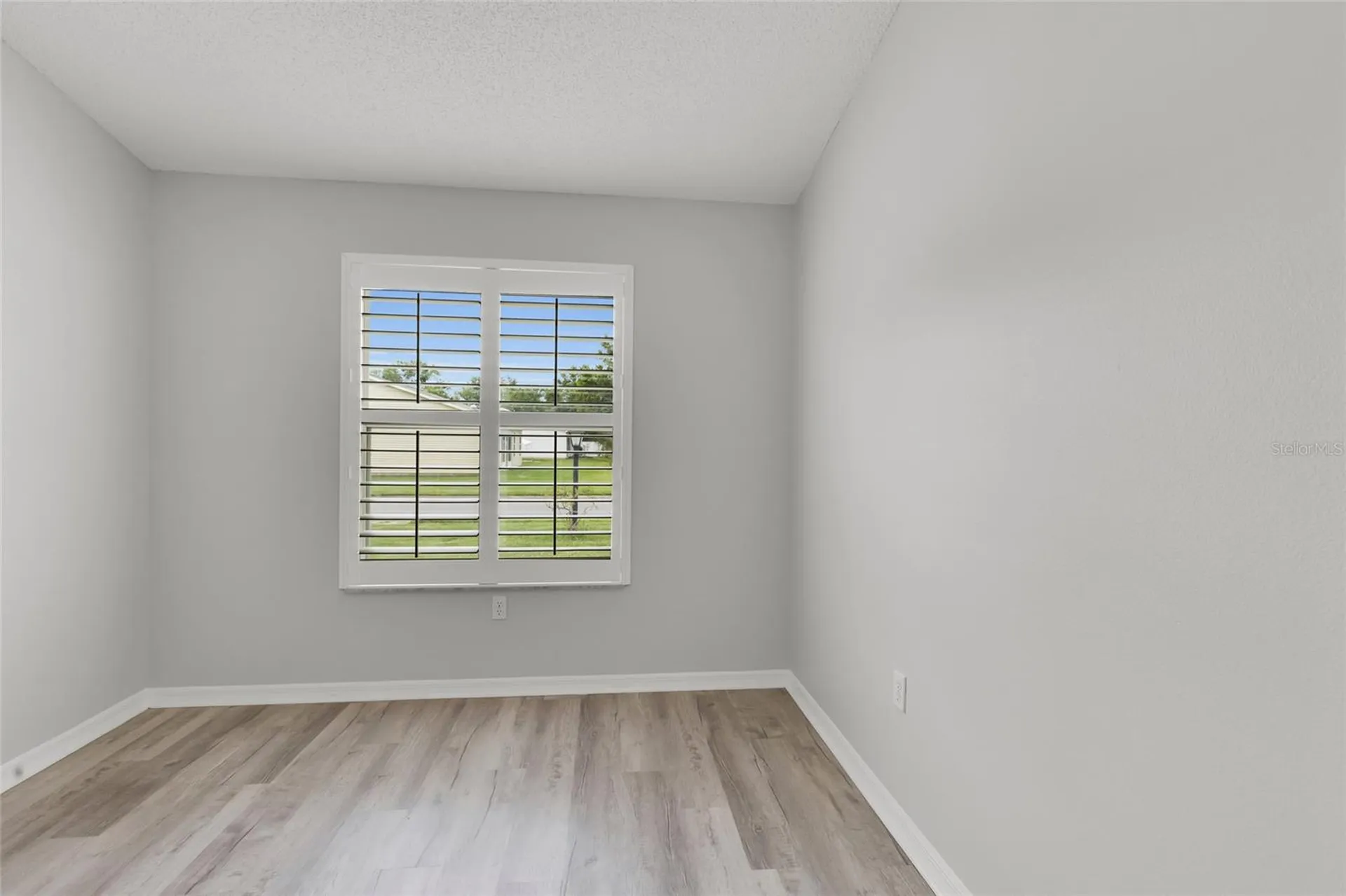 701 Glen Oaks Drive Leesburg FL 34748