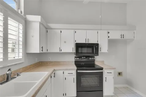 701 Glen Oaks Drive Leesburg FL 34748
