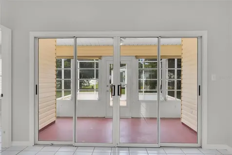 701 Glen Oaks Drive Leesburg FL 34748