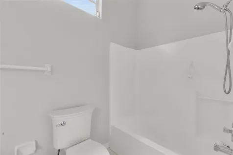 701 Glen Oaks Drive Leesburg FL 34748