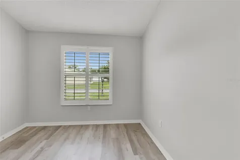 701 Glen Oaks Drive Leesburg FL 34748
