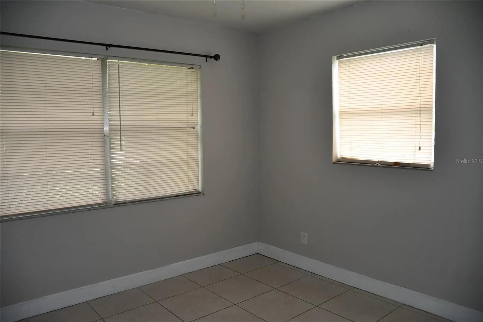 1591 Sunkist Way Fort Myers FL 33905