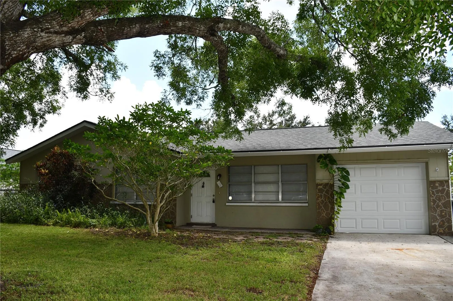 1591 Sunkist Way Fort Myers FL 33905