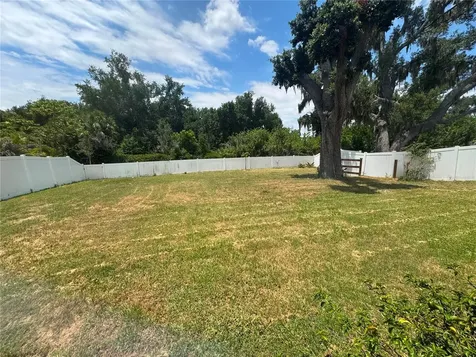 7023 57th Terrace E Palmetto FL 34221