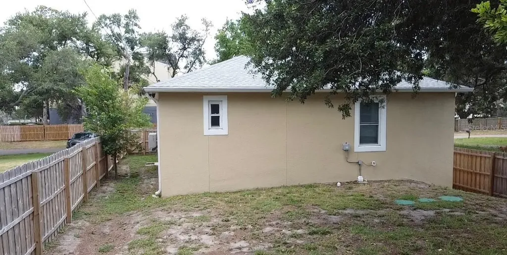 3225 Laurel Avenue Clearwater FL 33762