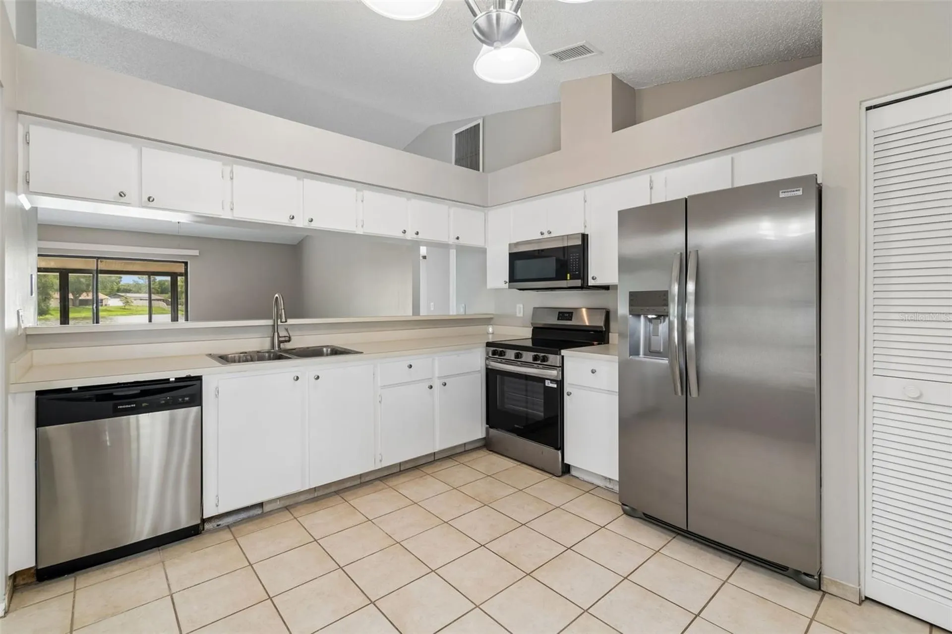 11318 Blackbark Drive Riverview FL 33579