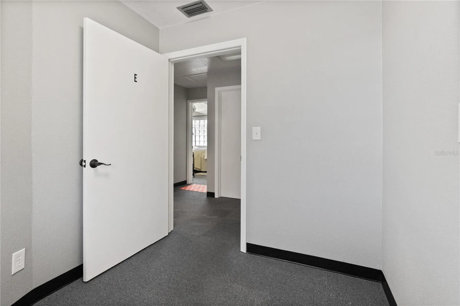 684 W Montrose Street Clermont FL 34711