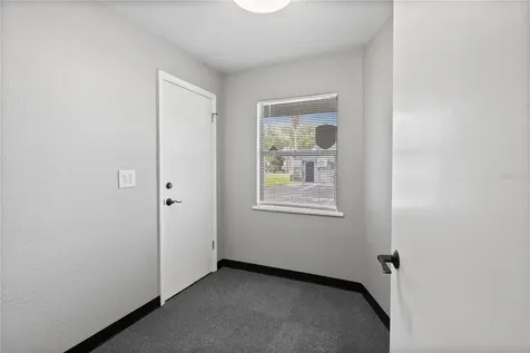 684 W Montrose Street Clermont FL 34711
