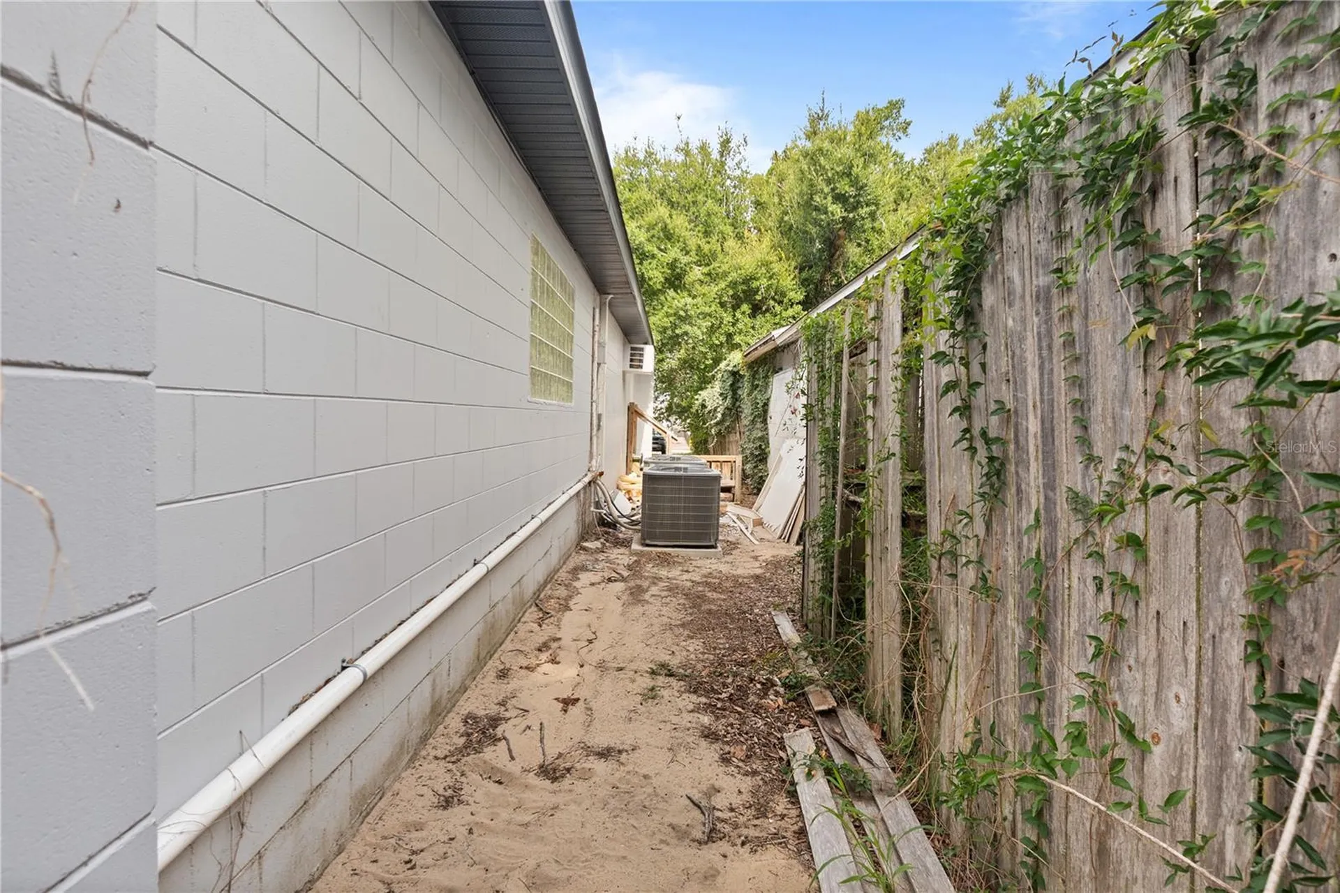 684 W Montrose Street Clermont FL 34711