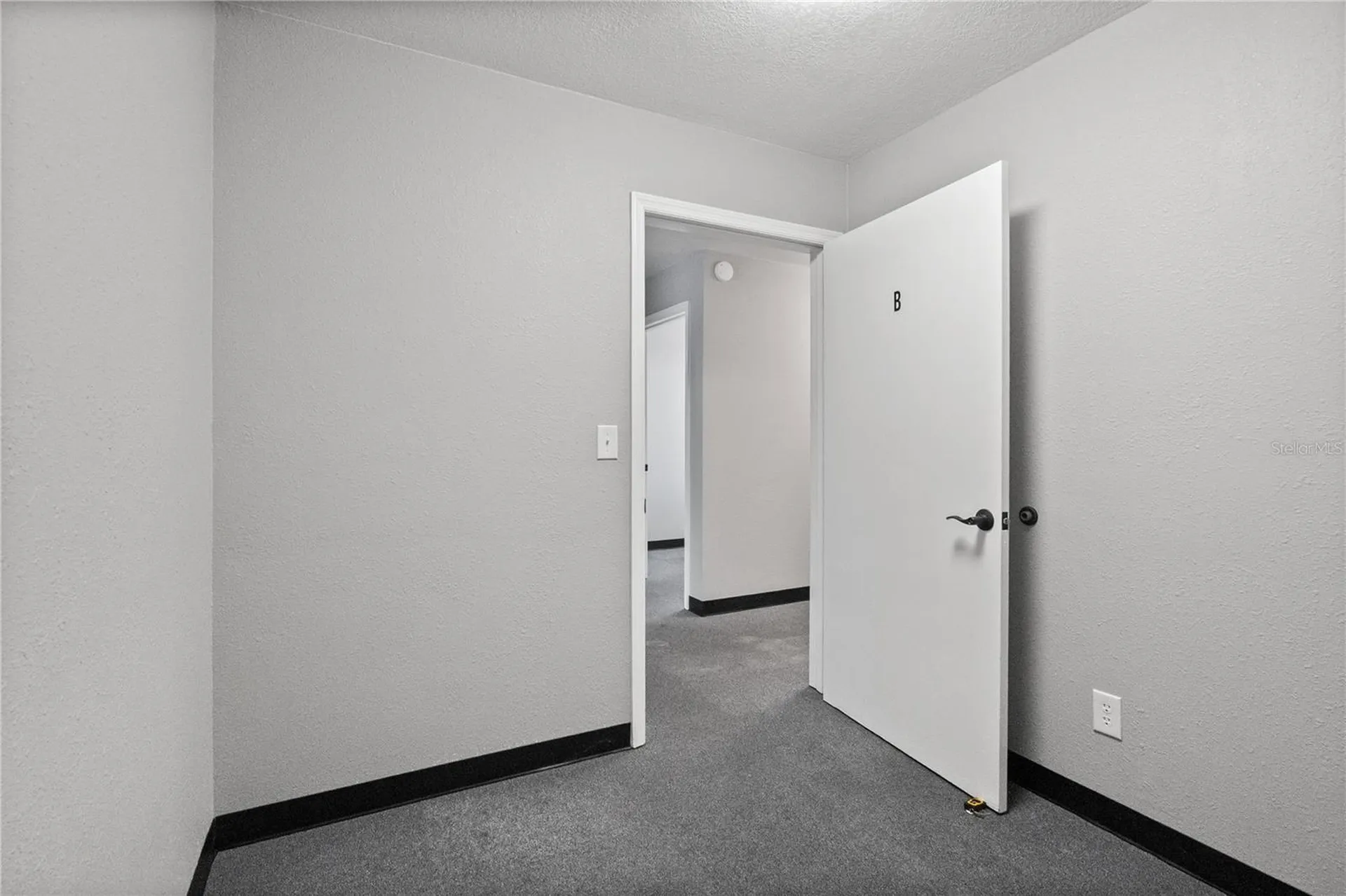 684 W Montrose Street Clermont FL 34711