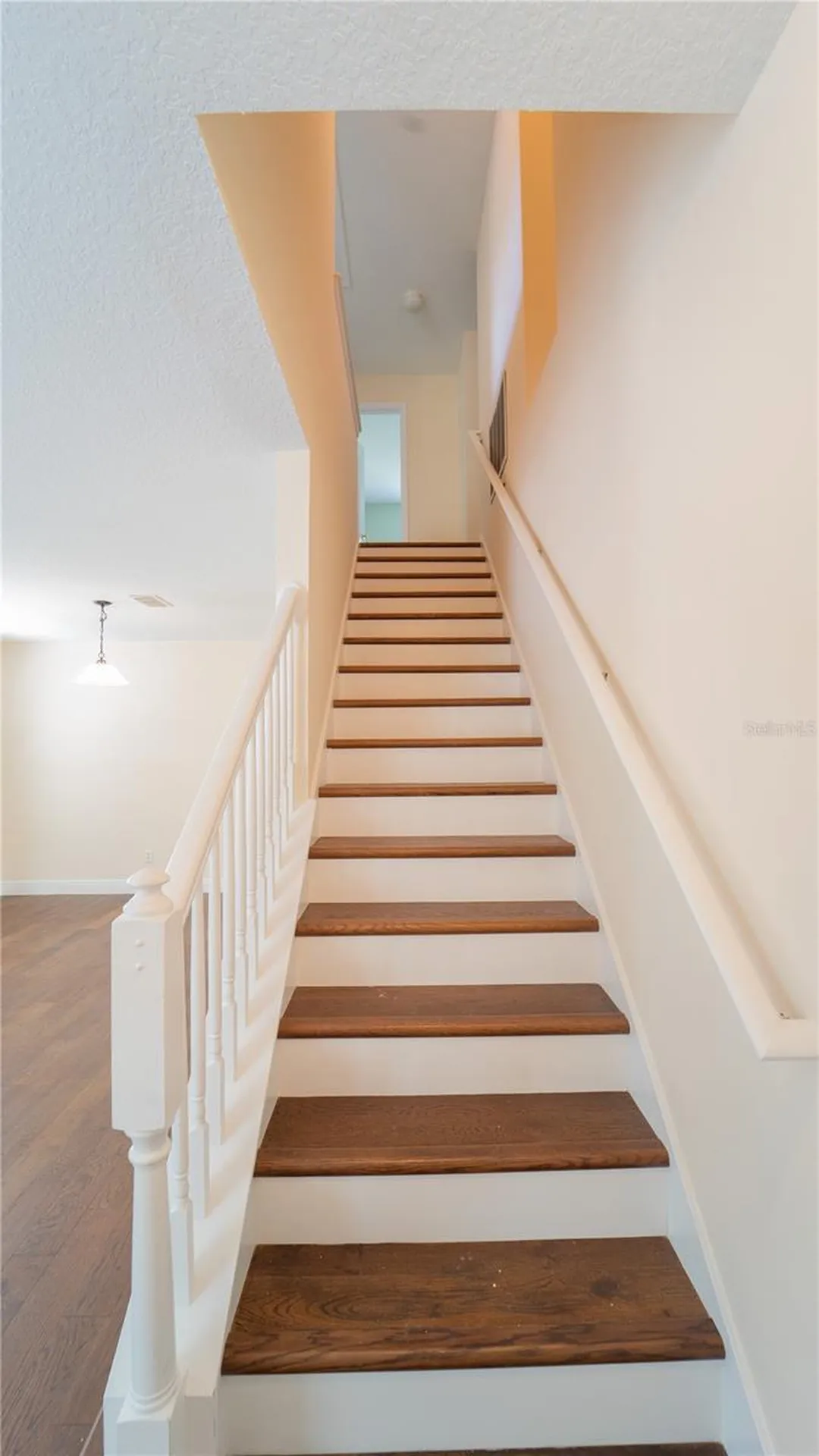 2264 Hillshire Drive Orlando FL 32828