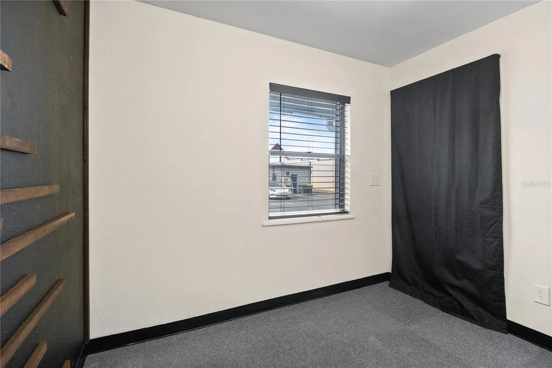 684 W Montrose Street Clermont FL 34711