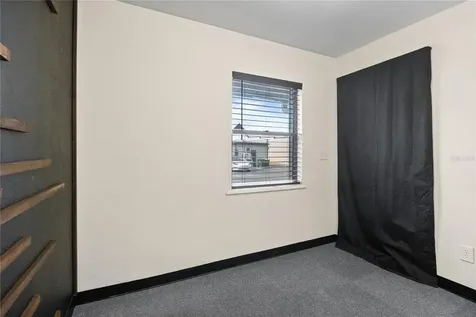 684 W Montrose Street Clermont FL 34711