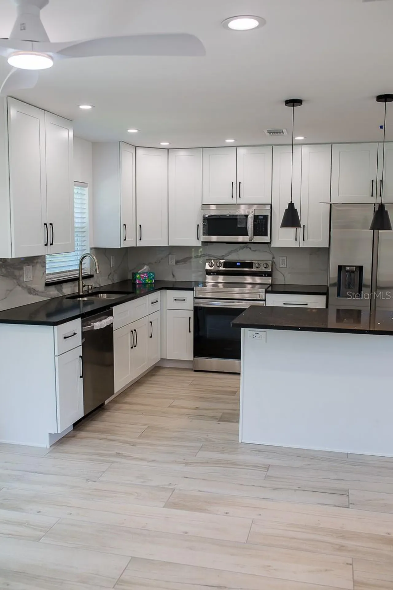 1851 Oak Street Clearwater FL 33760