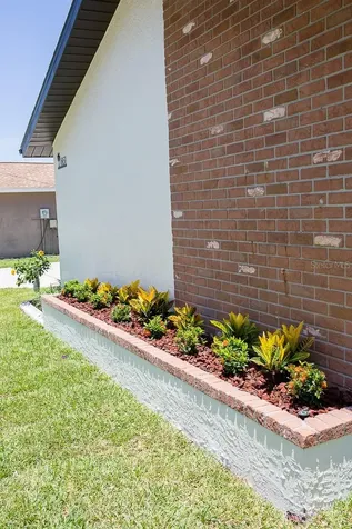 1851 Oak Street Clearwater FL 33760