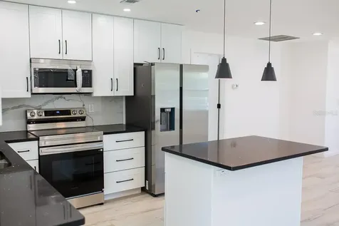 1851 Oak Street Clearwater FL 33760