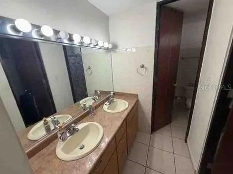 Urb Palacios Del Rio II Calle Tallaboa Toa Alta PR 00953