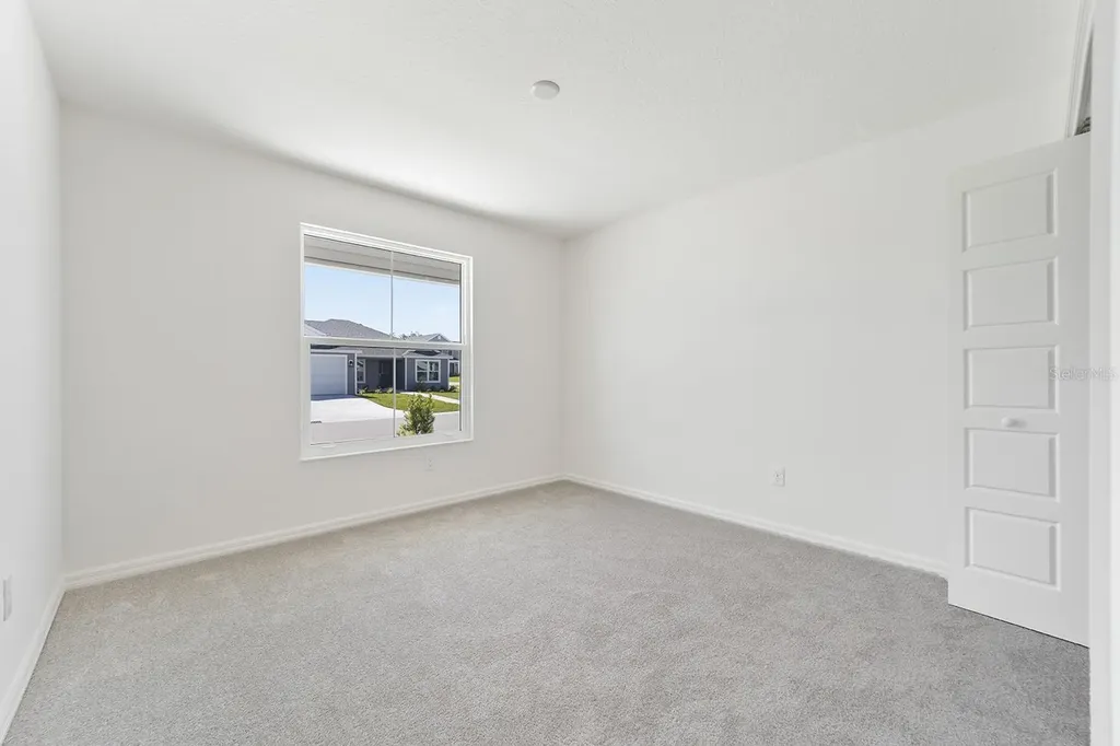 2421 Hobkirk Loop Middleton FL 34762