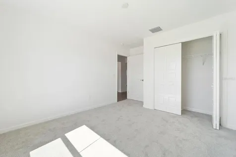 2421 Hobkirk Loop Middleton FL 34762