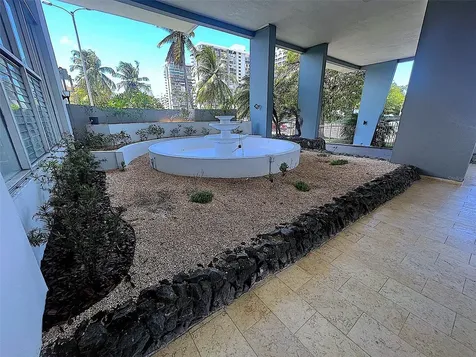 6300 Isla Verde Isla Verde Carolina PR 00979