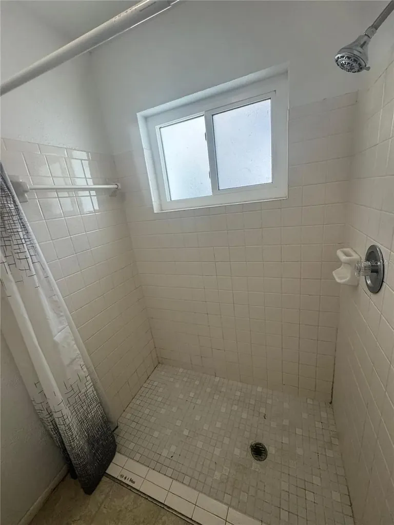 820 Pineland Avenue Venice FL 34285