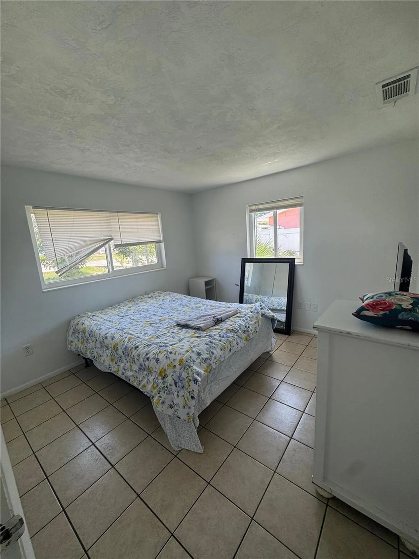 820 Pineland Avenue Venice FL 34285
