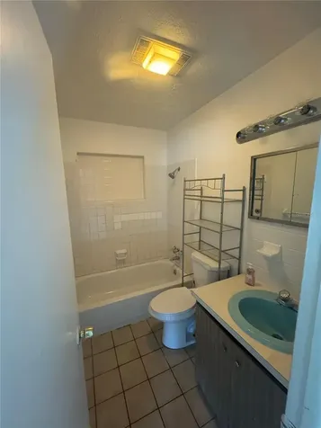 820 Pineland Avenue Venice FL 34285