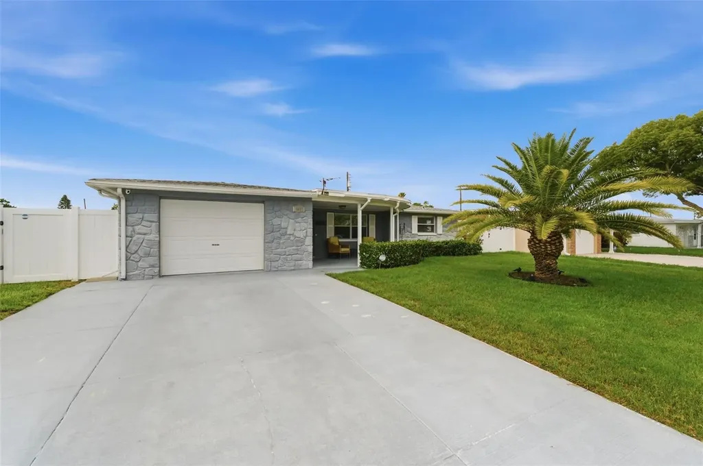 4005 Ironware Drive Holiday FL 34691