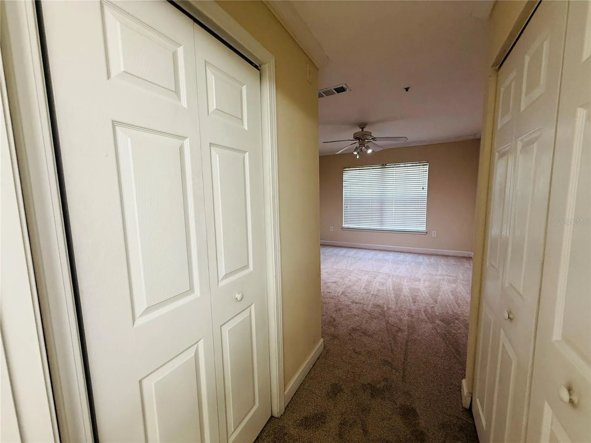 18557 Bridle Club Drive Tampa FL 33647