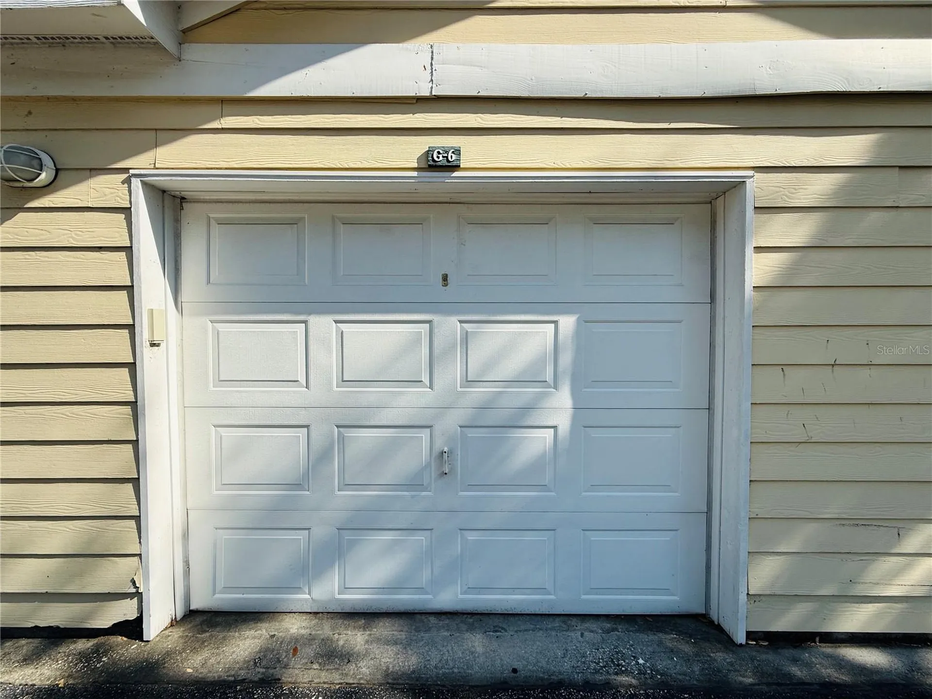 18557 Bridle Club Drive Tampa FL 33647