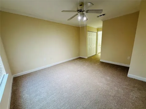 18557 Bridle Club Drive Tampa FL 33647