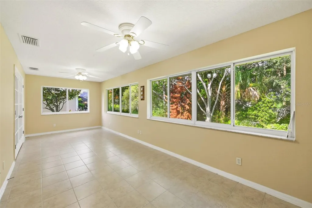 5351 Aurora Drive Leesburg FL 34748