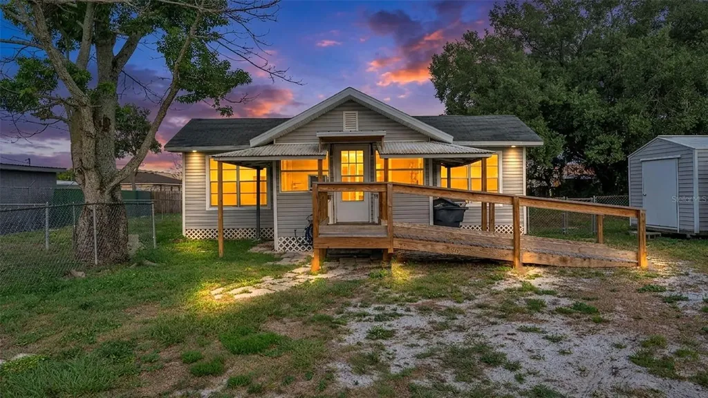 1109 Pisgah Place Lakeland FL 33801