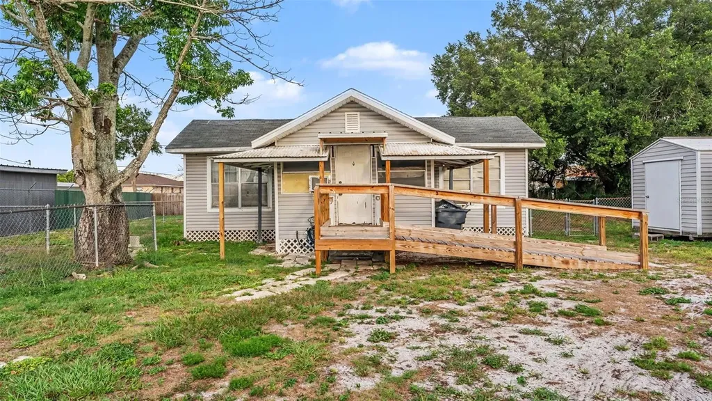 1109 Pisgah Place Lakeland FL 33801