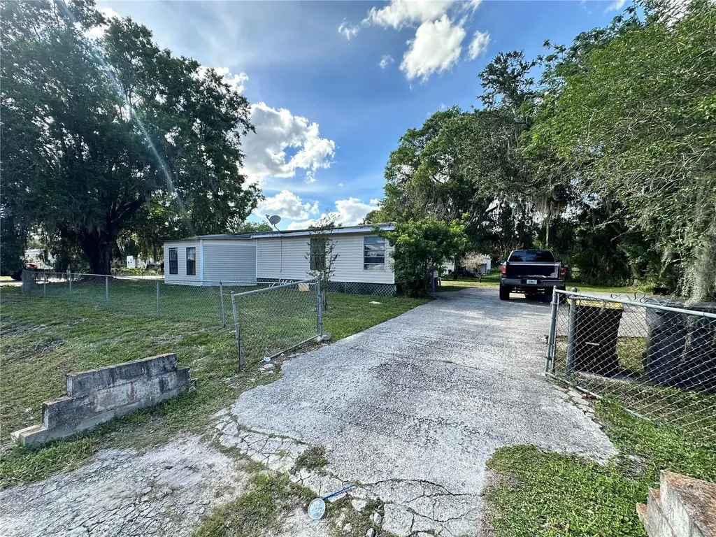 3818 Ethel Avenue Auburndale FL 33823