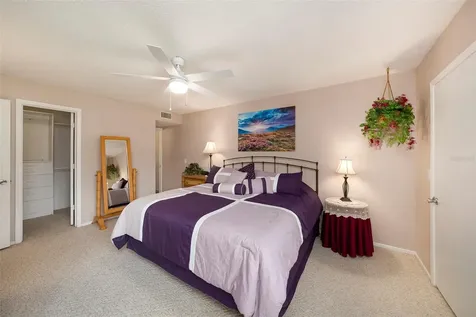 124 W Cypress Court Oldsmar FL 34677