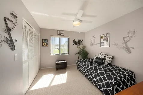 124 W Cypress Court Oldsmar FL 34677