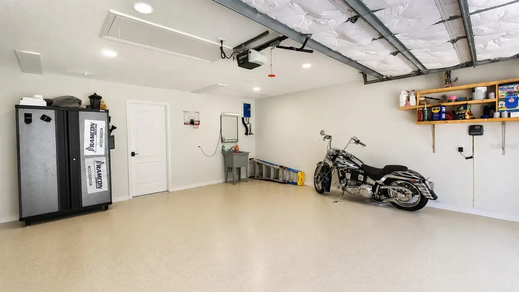 6441 Silver Oaks Drive Zephyrhills FL 33542