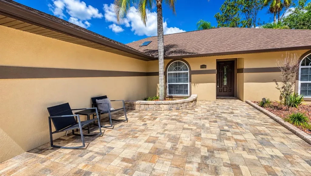 6441 Silver Oaks Drive Zephyrhills FL 33542