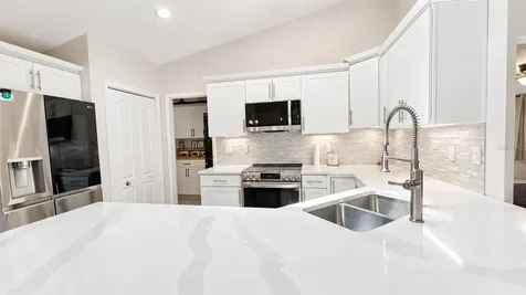 6441 Silver Oaks Drive Zephyrhills FL 33542