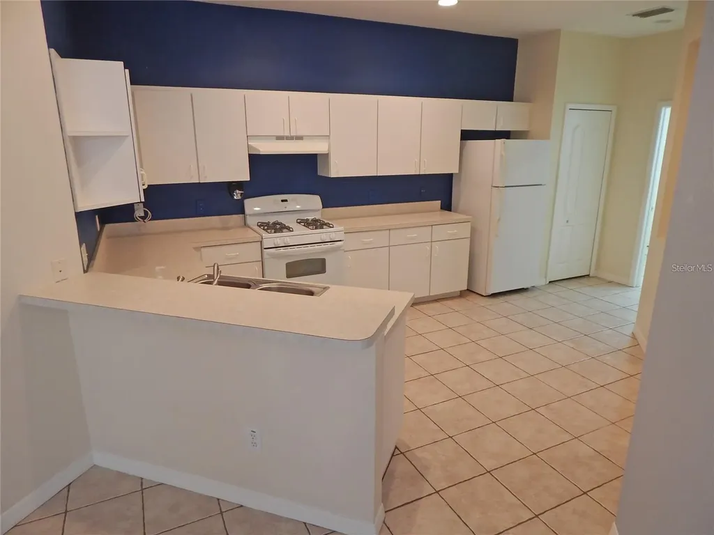 5925 Sandhill Ridge Drive Lithia FL 33547