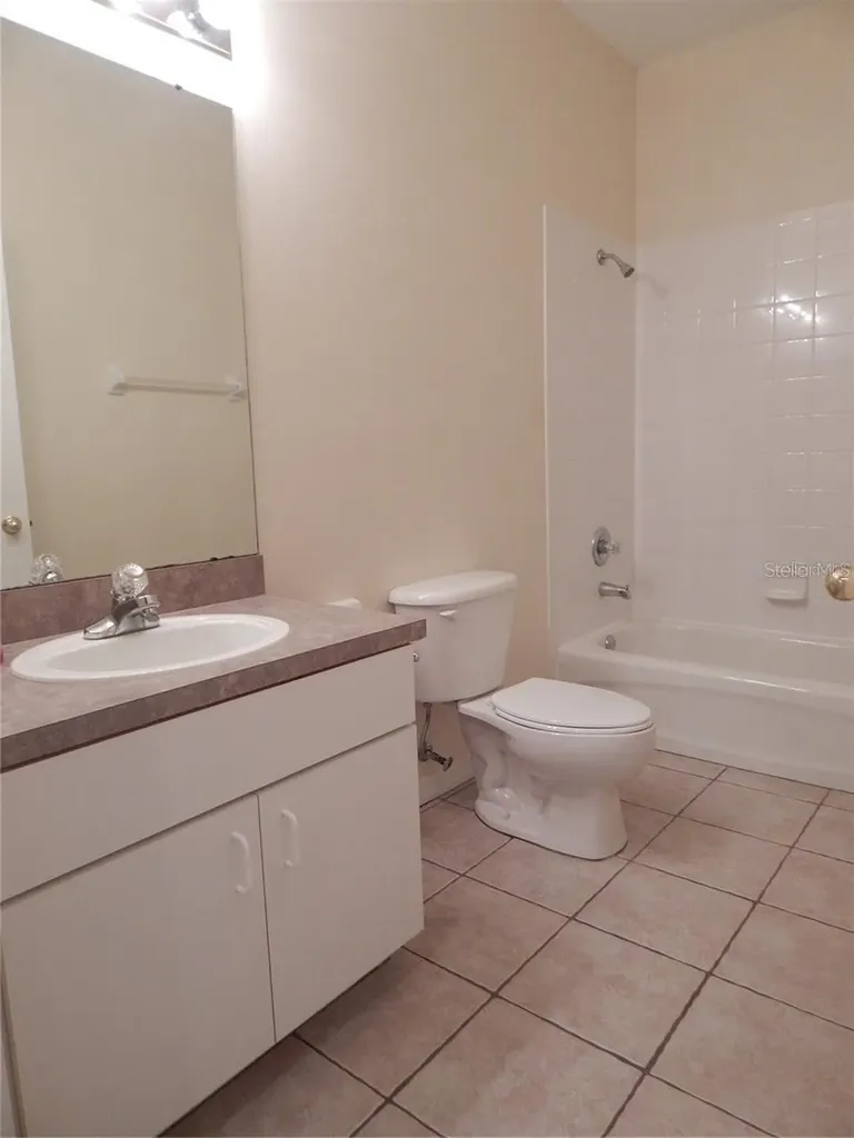 5925 Sandhill Ridge Drive Lithia FL 33547