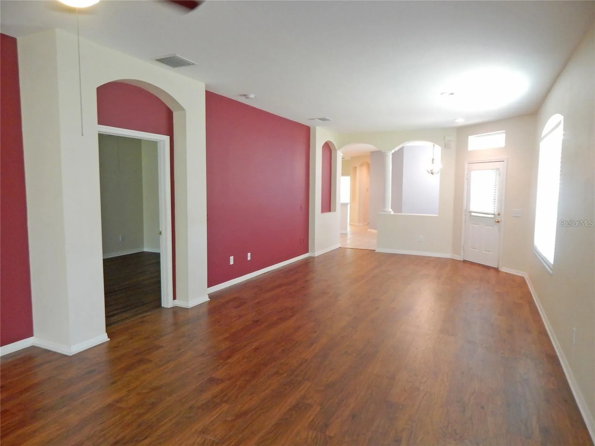 5925 Sandhill Ridge Drive Lithia FL 33547