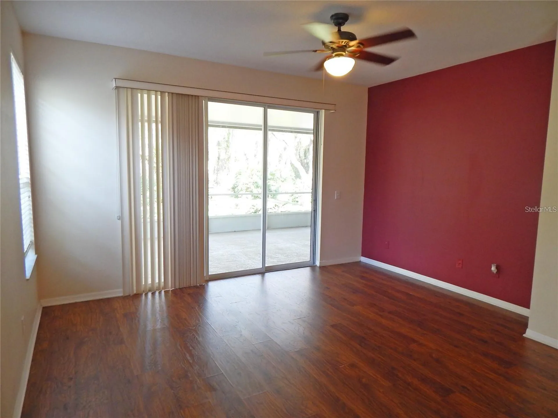 5925 Sandhill Ridge Drive Lithia FL 33547